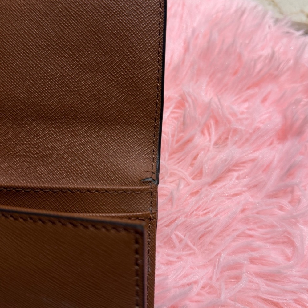 ❌SOLD❌Michael Kors Jet Set Travel Large Trifold Wallet Luggage Brown - Picture 5 of 16